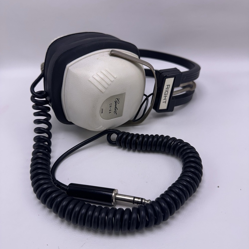 Vintage Capehart CH-44 Stereo Headphones White Over Ear Japan 1970s‎ TESTED